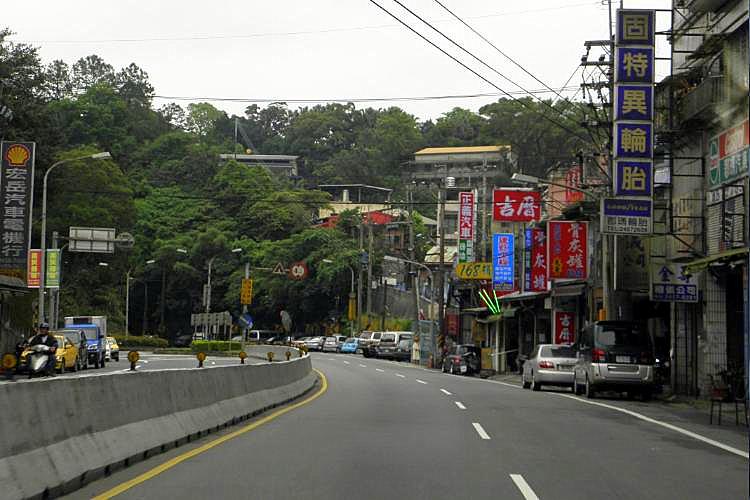购屋的民众应看好风水 反弓煞对于居住安全有危害